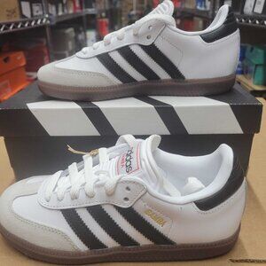 NWT adidas Unisex Samba Indoor Sneaker, White/Black/Vivid Red-Sz 7.5 US Men